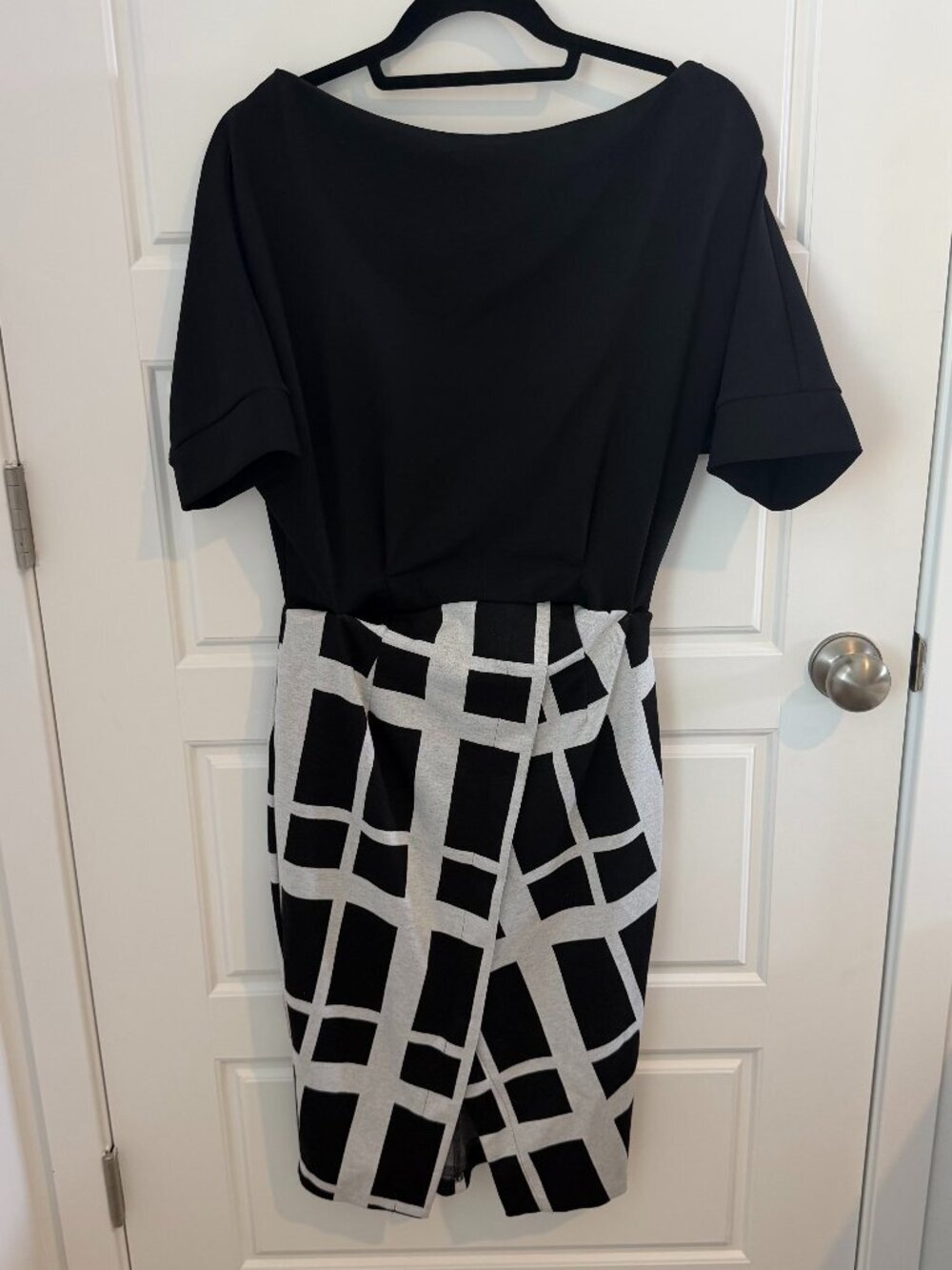 NY & Company Black White Geometric Colorblock Sheath Dress Size Small Career